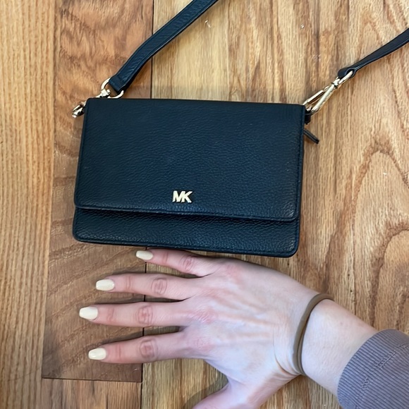 Michael kors mini - Picture 2 of 5